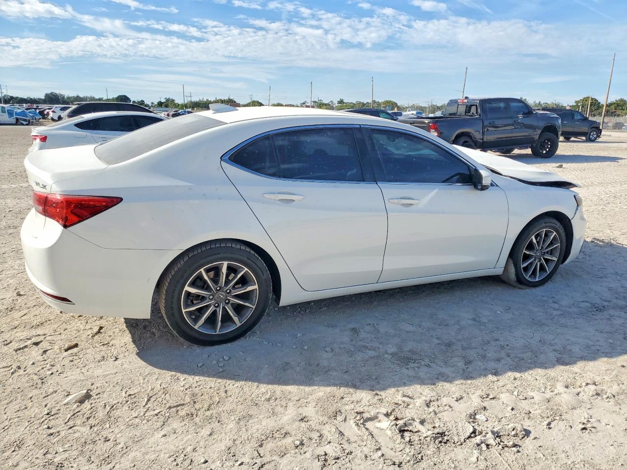 2018 ACURA TLX TECH photo 3