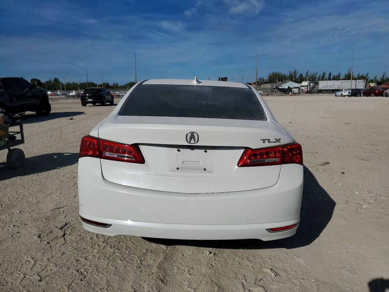 2018 ACURA TLX TECH photo 6