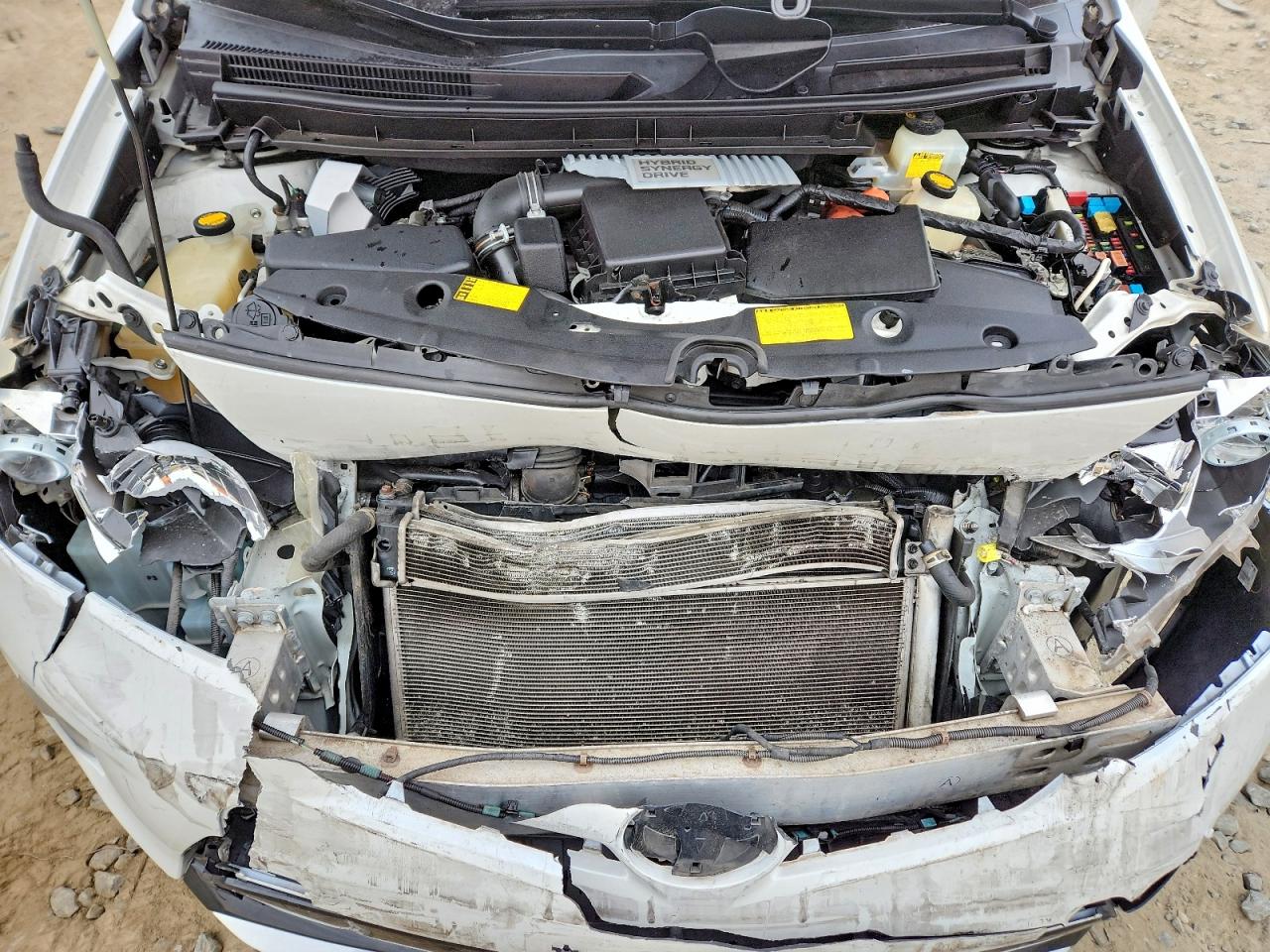 2013 TOYOTA PRIUS photo 11