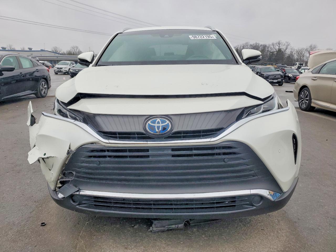 2021 TOYOTA VENZA LE photo 5