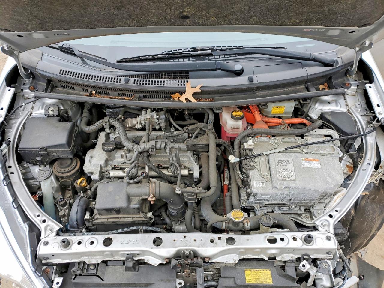 2013 TOYOTA PRIUS C photo 11