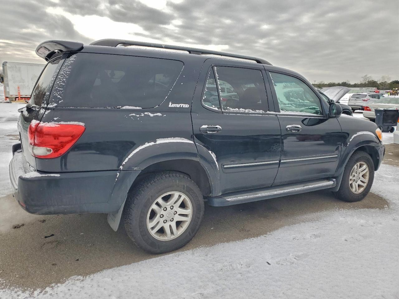 2006 TOYOTA SEQUOIA LIMITED photo 3