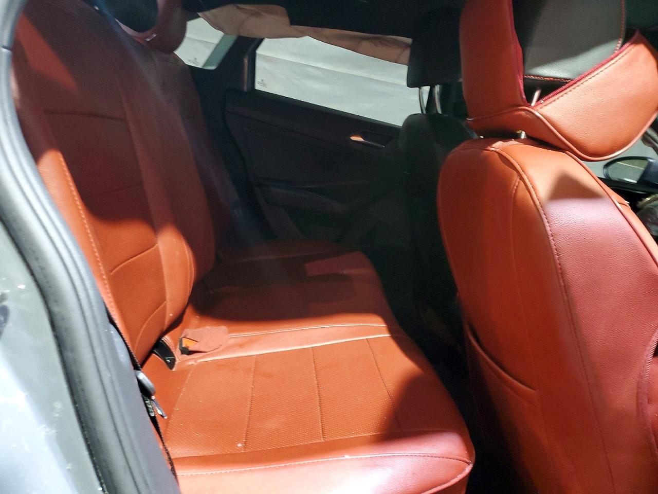 2024 VOLKSWAGEN JETTA GLI AUTOBAHN photo 10