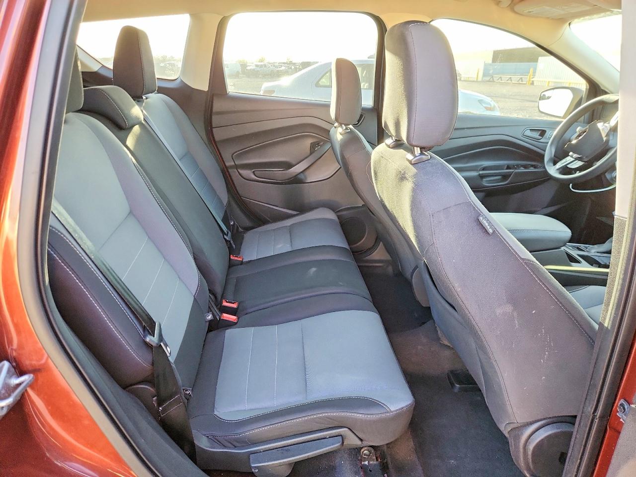 2018 FORD ESCAPE S photo 10
