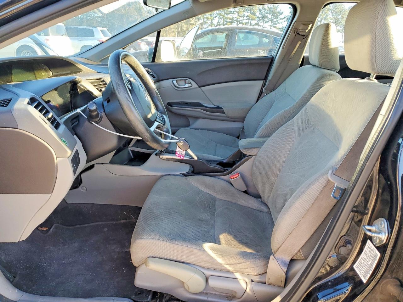 2012 HONDA CIVIC LX photo 7