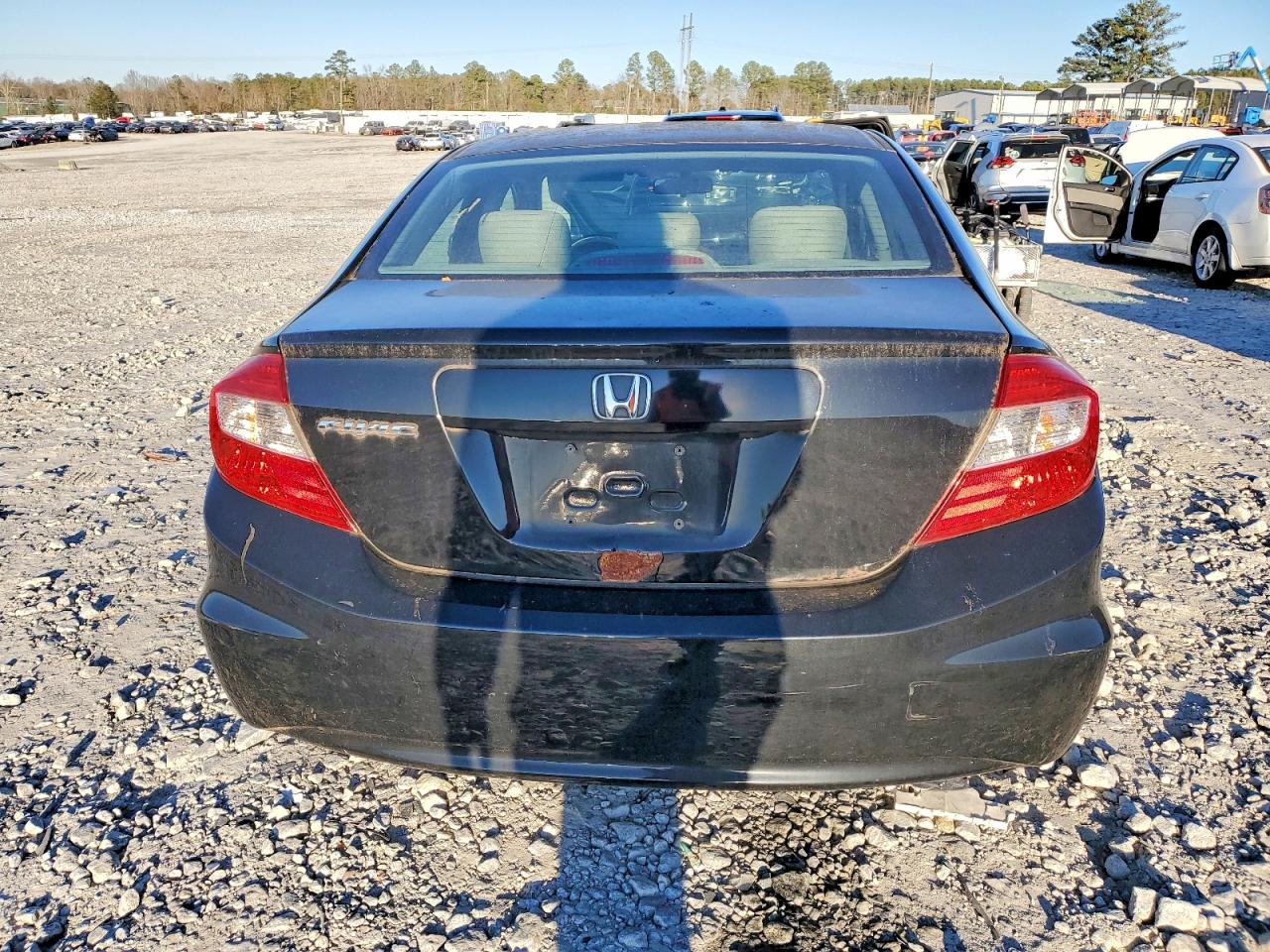 2012 HONDA CIVIC LX photo 6