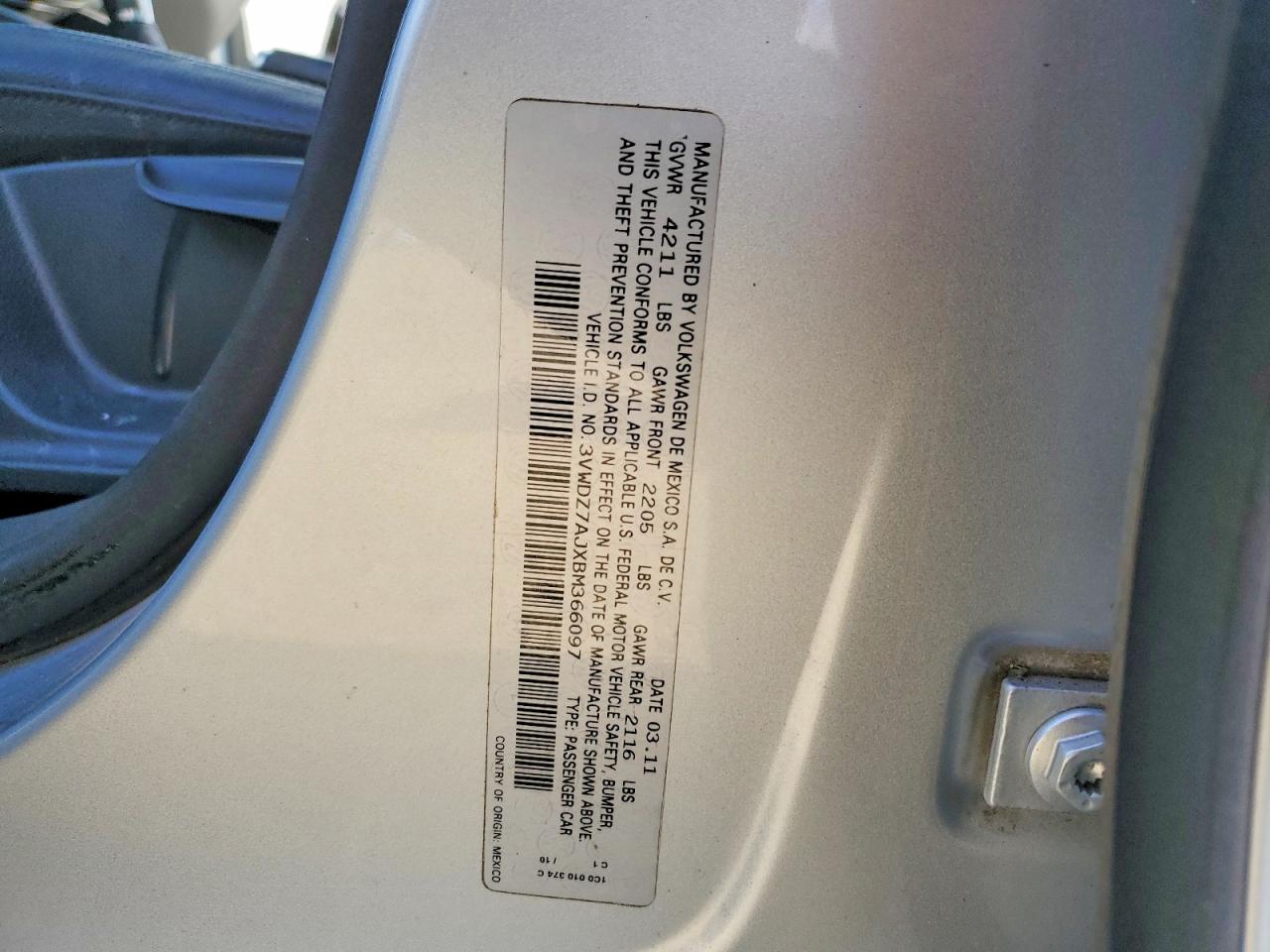 2011 VOLKSWAGEN JETTA SE photo 12