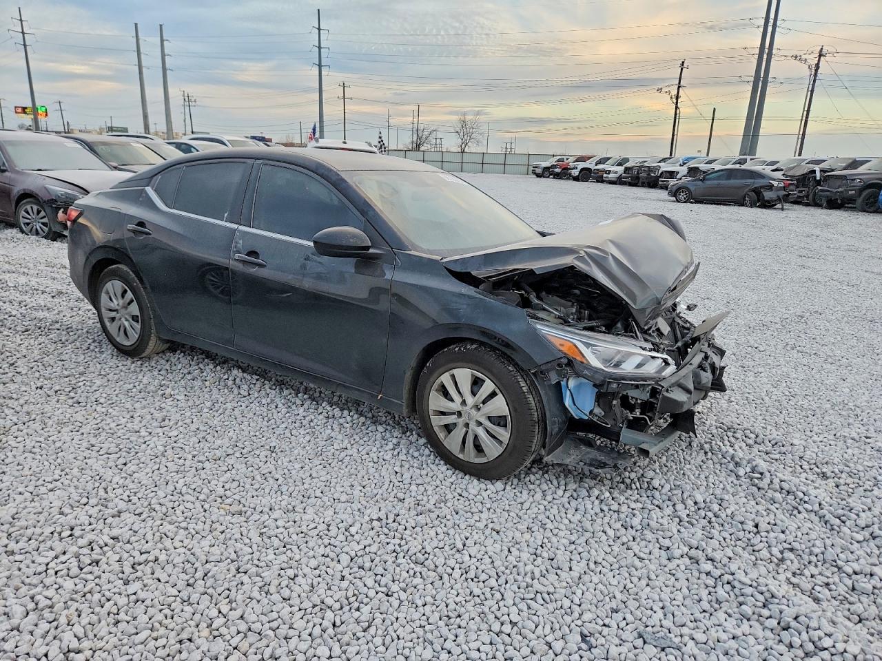 2023 NISSAN SENTRA S photo 4