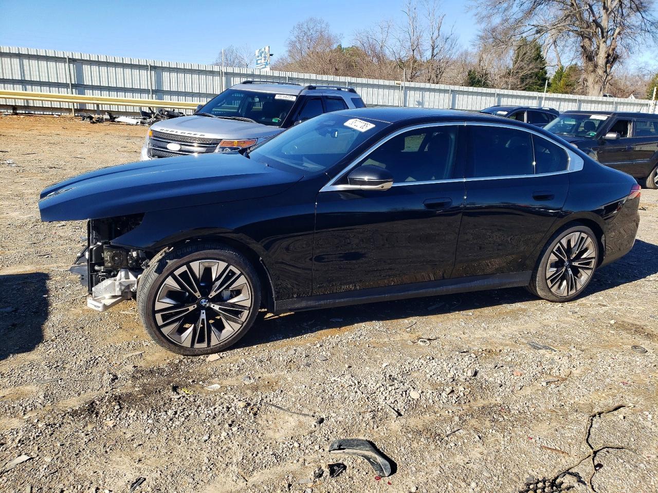 2025 BMW 530