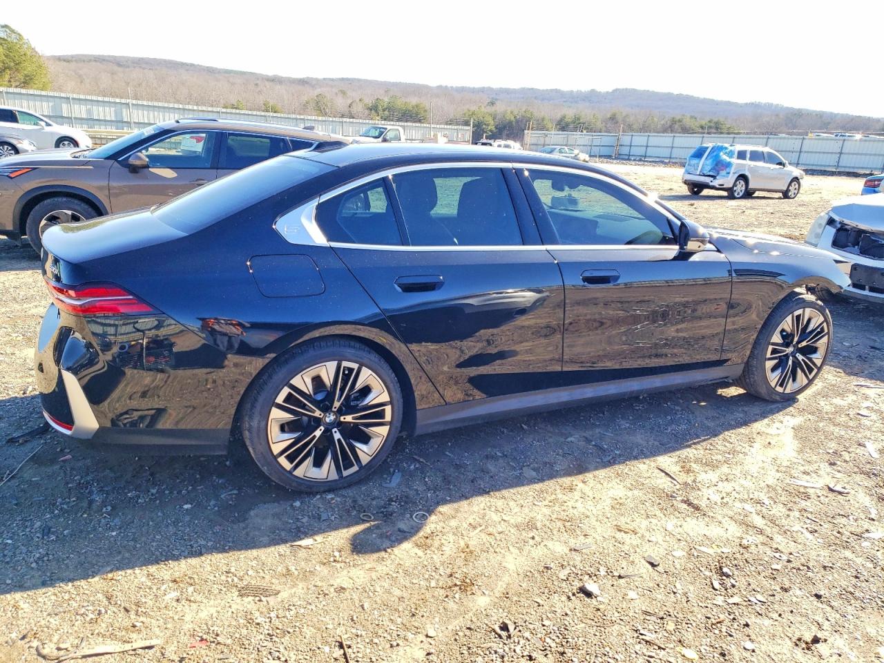 2025 BMW 530 I photo 3