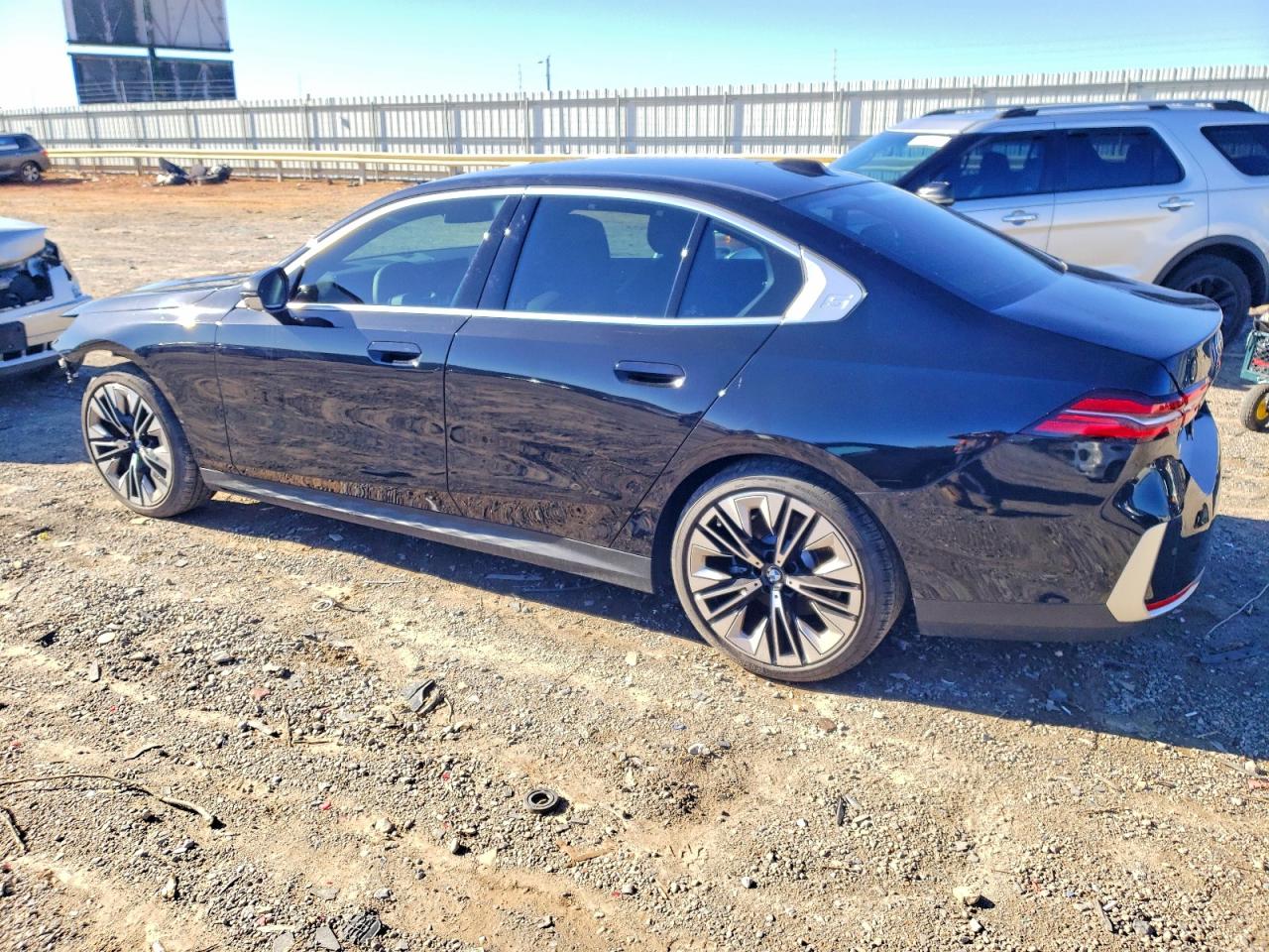 2025 BMW 530 I photo 2