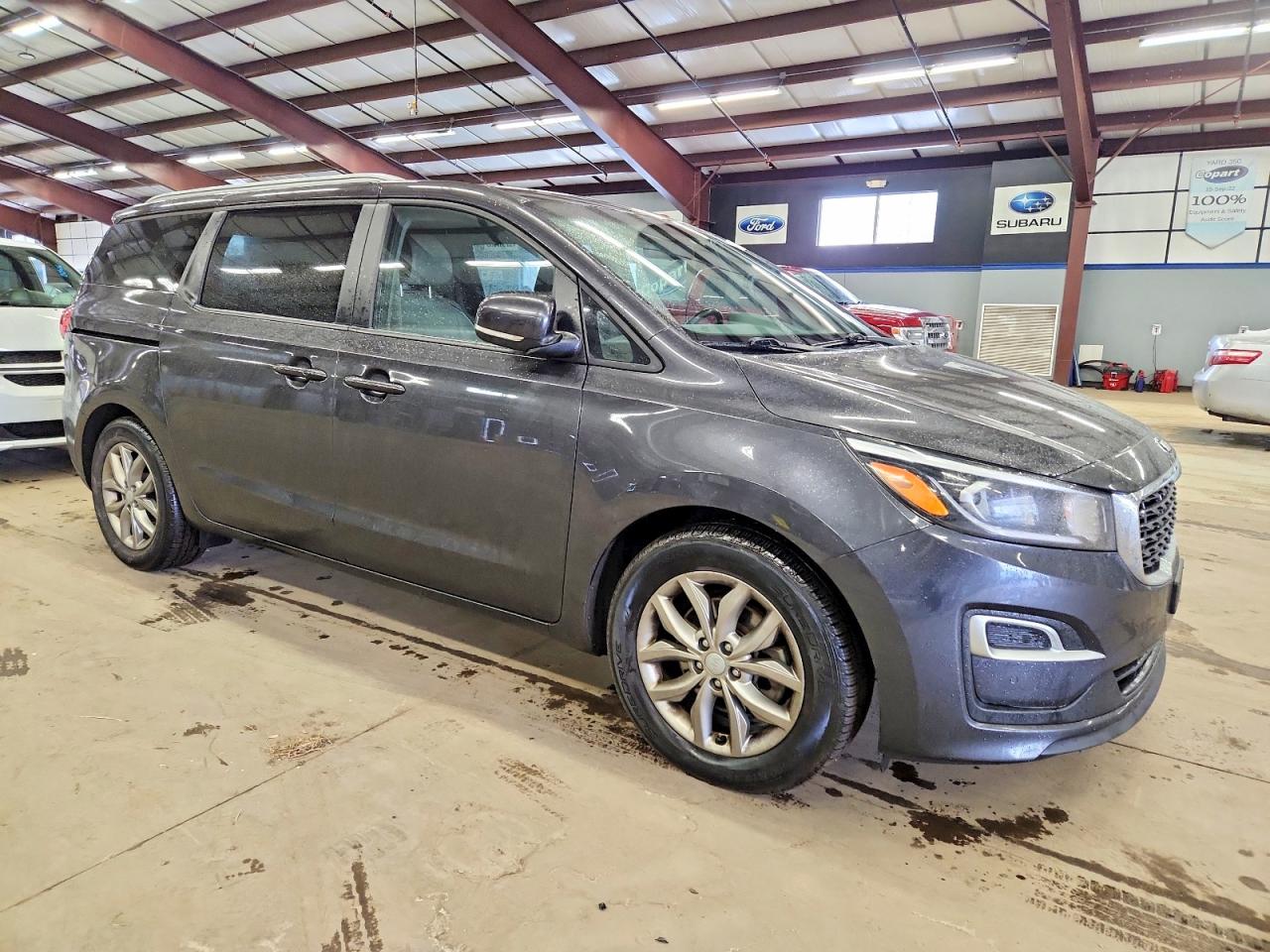 2019 KIA SEDONA LX photo 4