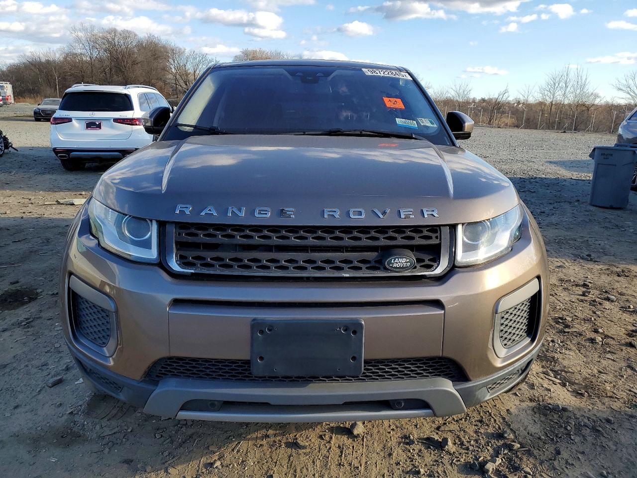 2016 LAND ROVER RANGE ROVER EVOQUE SE photo 5