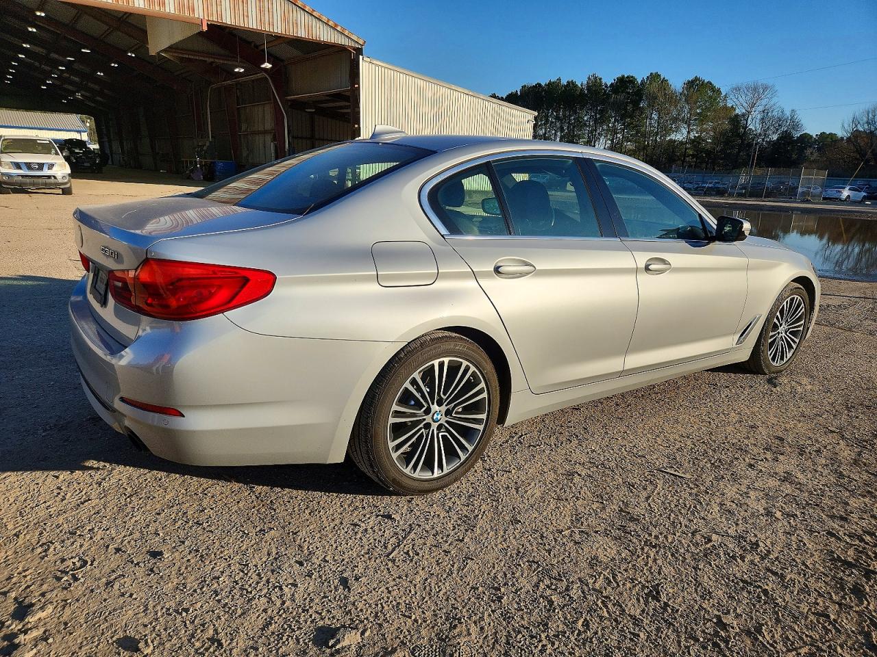 2019 BMW 530 I photo 3