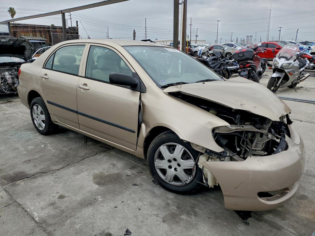 2005 TOYOTA COROLLA CE photo 4
