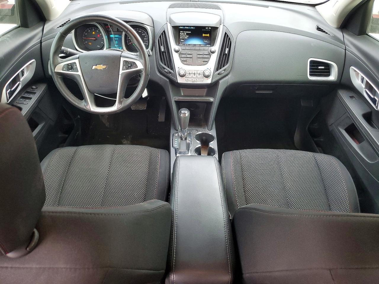 2017 CHEVROLET EQUINOX LT photo 8