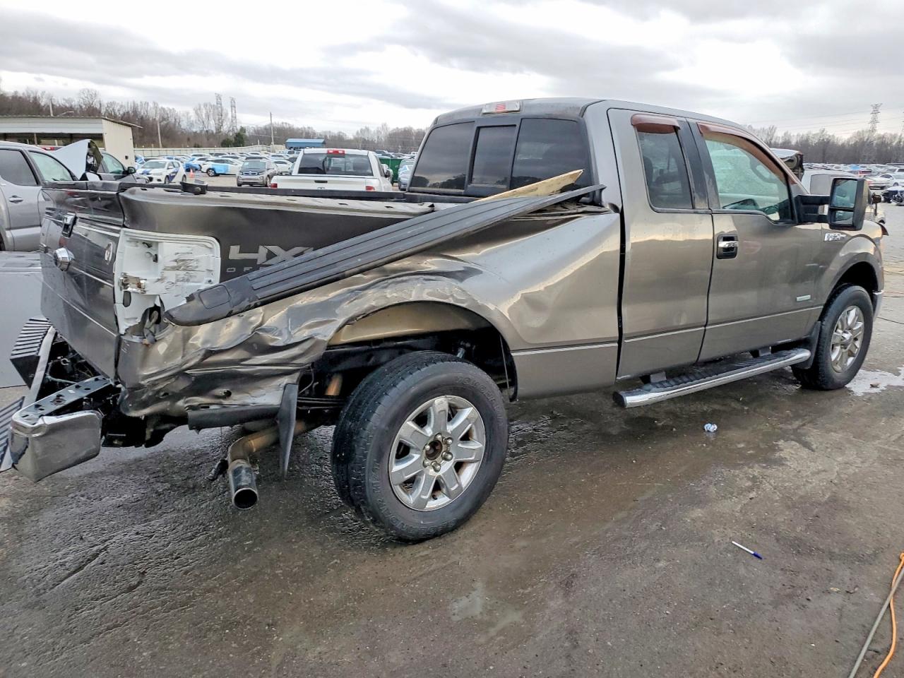 2013 FORD F150 SUPER CAB photo 3