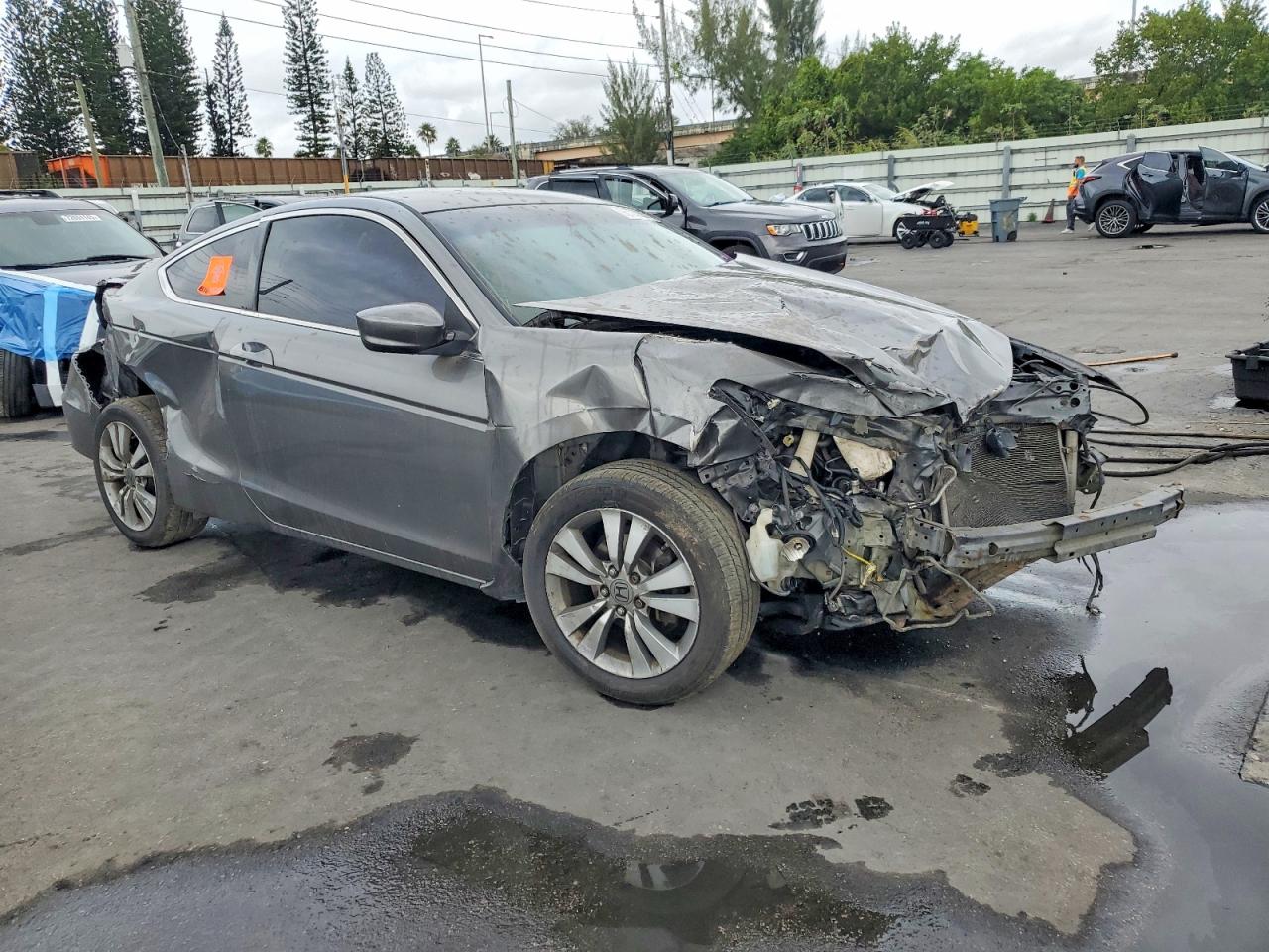 2012 HONDA ACCORD LX photo 4