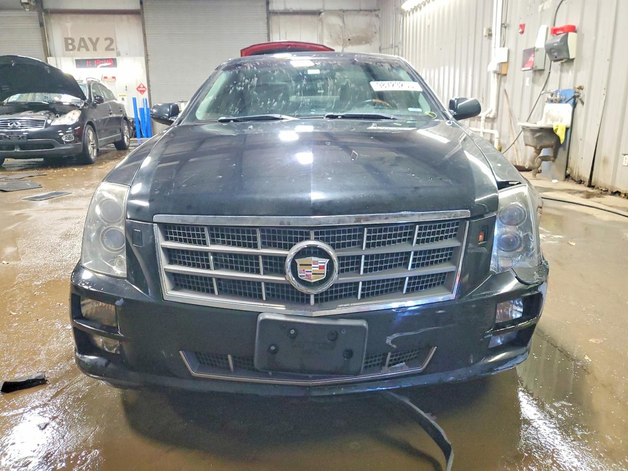 2011 CADILLAC STS LUXURY photo 5