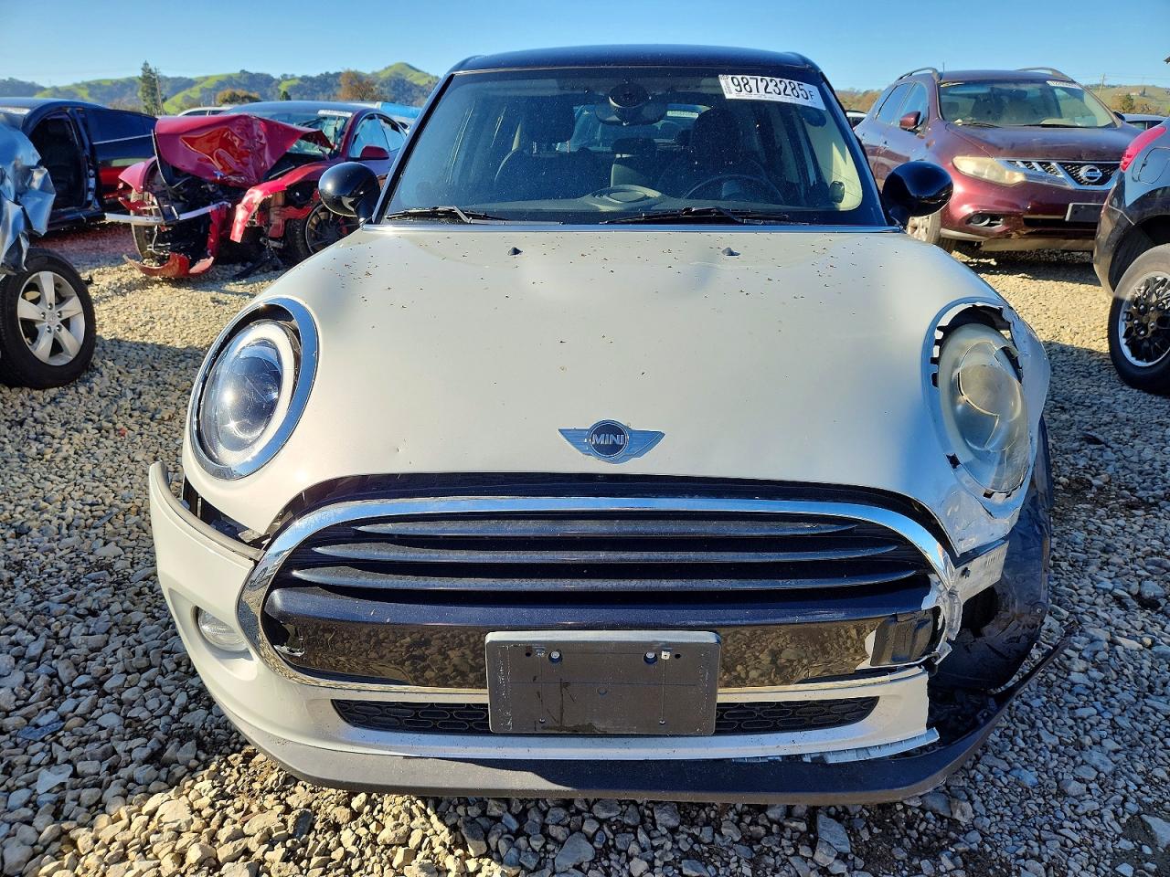 2017 MINI COOPER photo 5