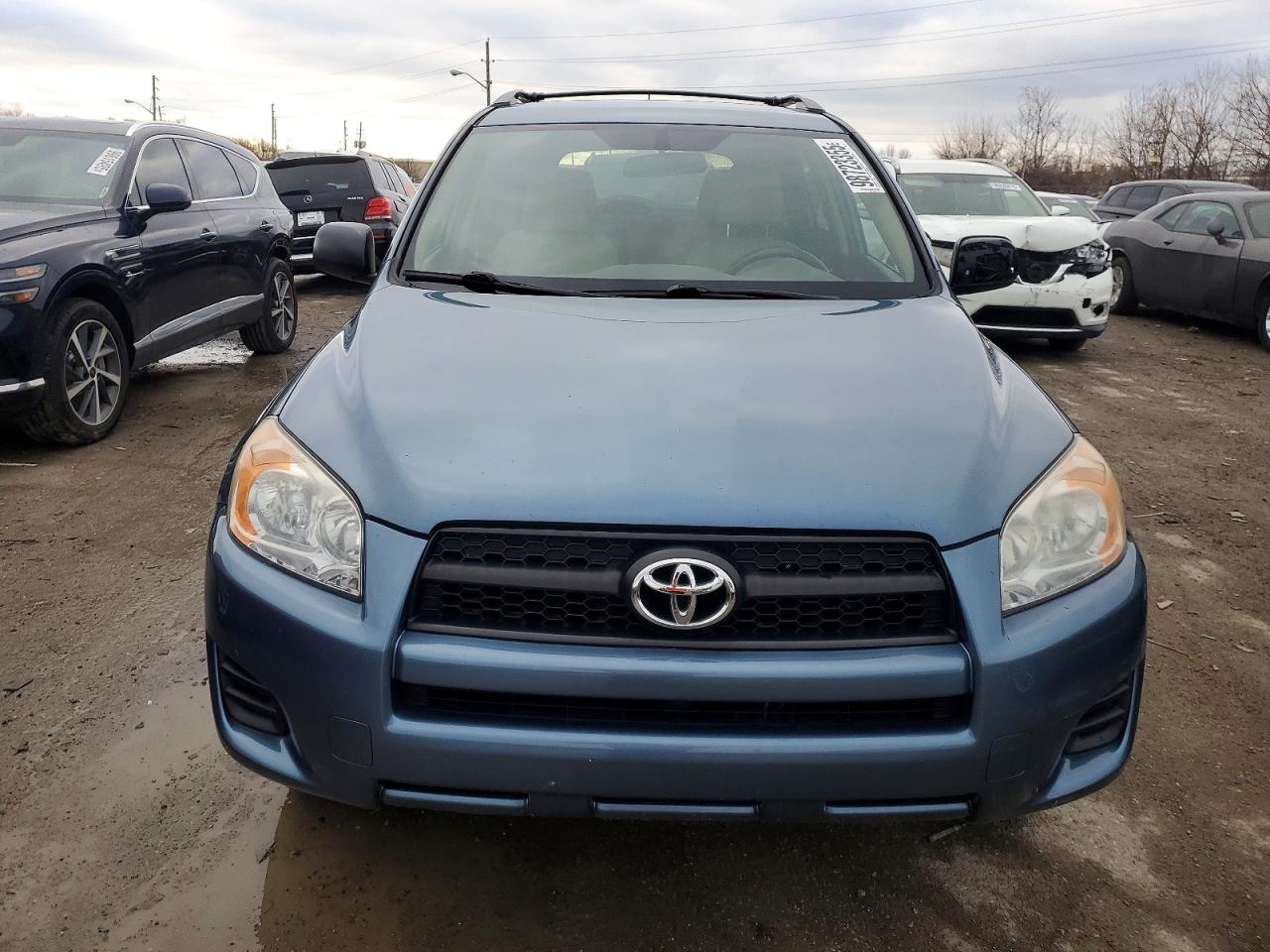 2011 TOYOTA RAV4 photo 5