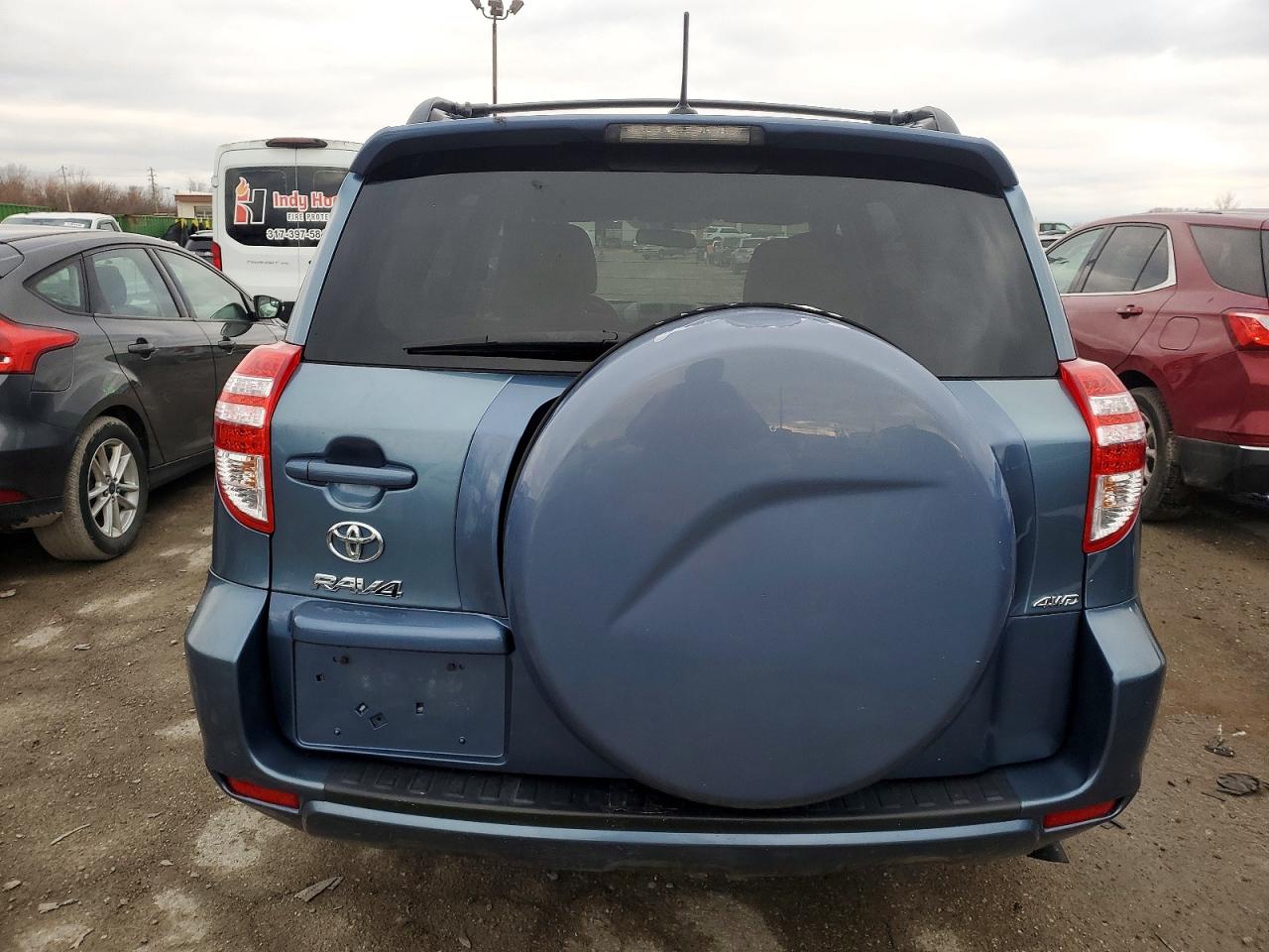 2011 TOYOTA RAV4 photo 6