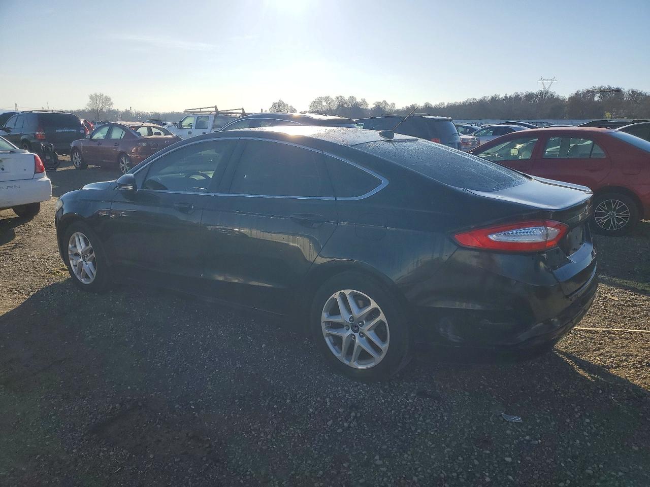 2016 FORD FUSION SE photo 2
