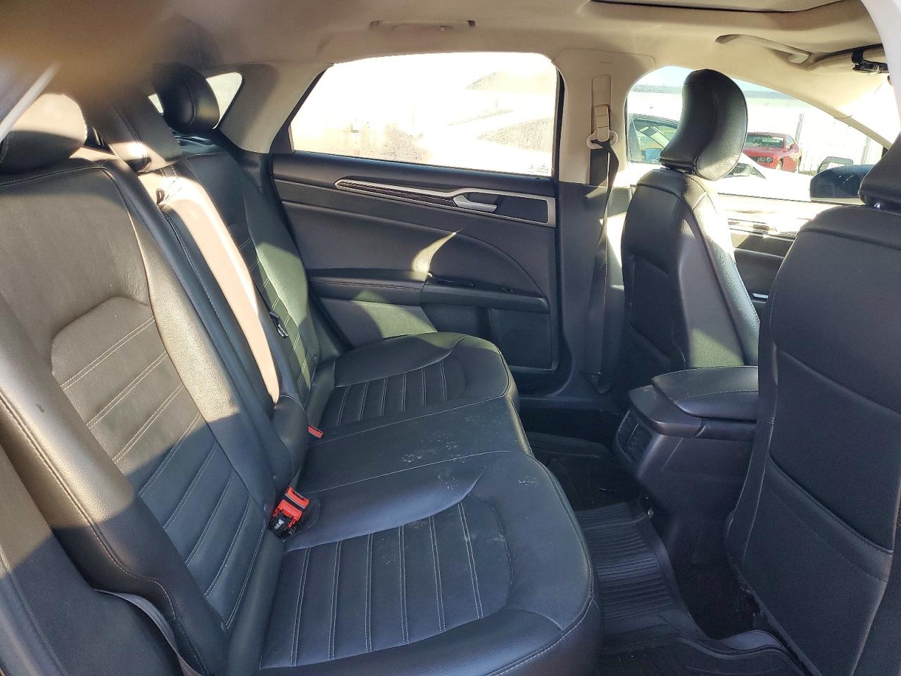 2016 FORD FUSION SE photo 10