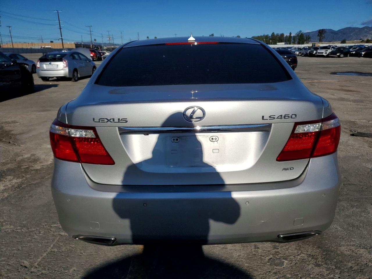 2009 LEXUS LS 460 photo 11