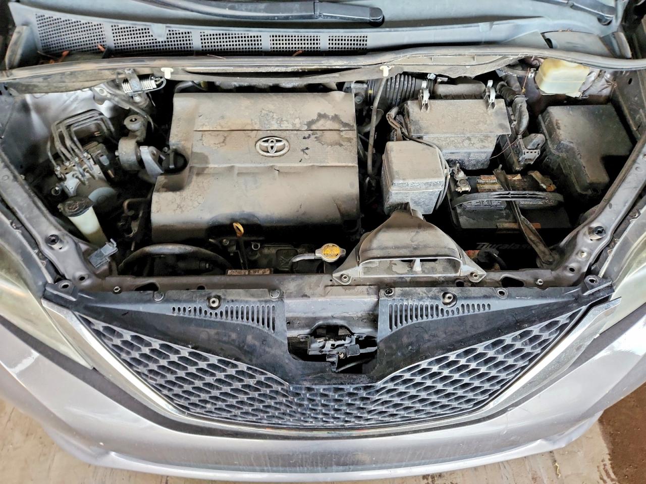 2015 TOYOTA SIENNA SPORT photo 12