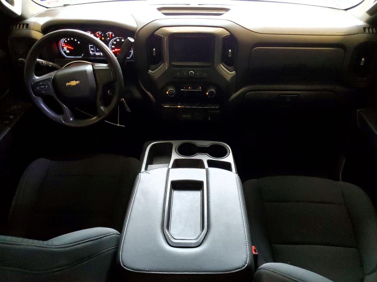 2021 CHEVROLET SILVERADO C1500 CUSTOM photo 8