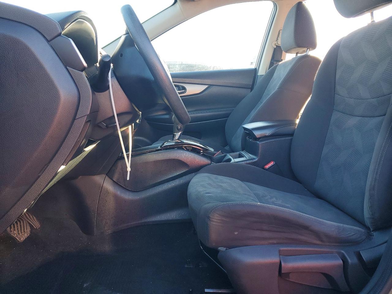 2016 NISSAN ROGUE S photo 7