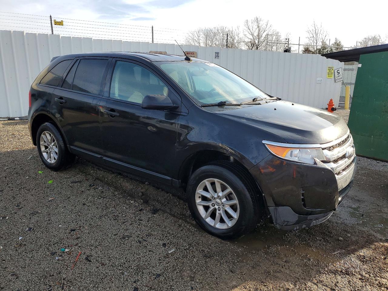 2014 FORD EDGE SE photo 4