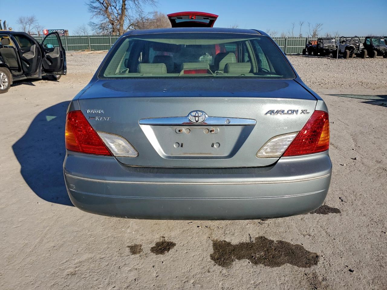 2000 TOYOTA AVALON XL photo 6