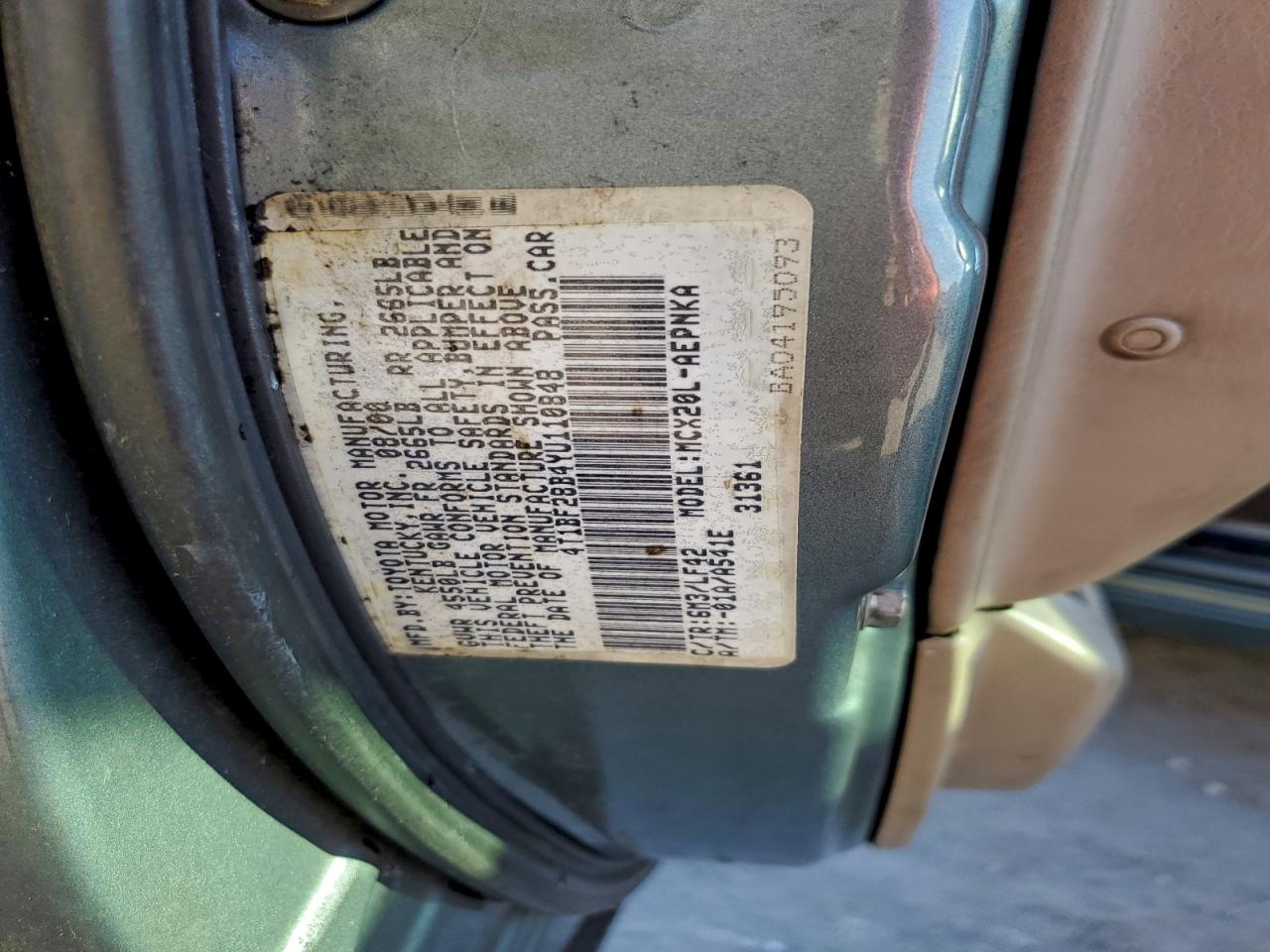 2000 TOYOTA AVALON XL photo 12