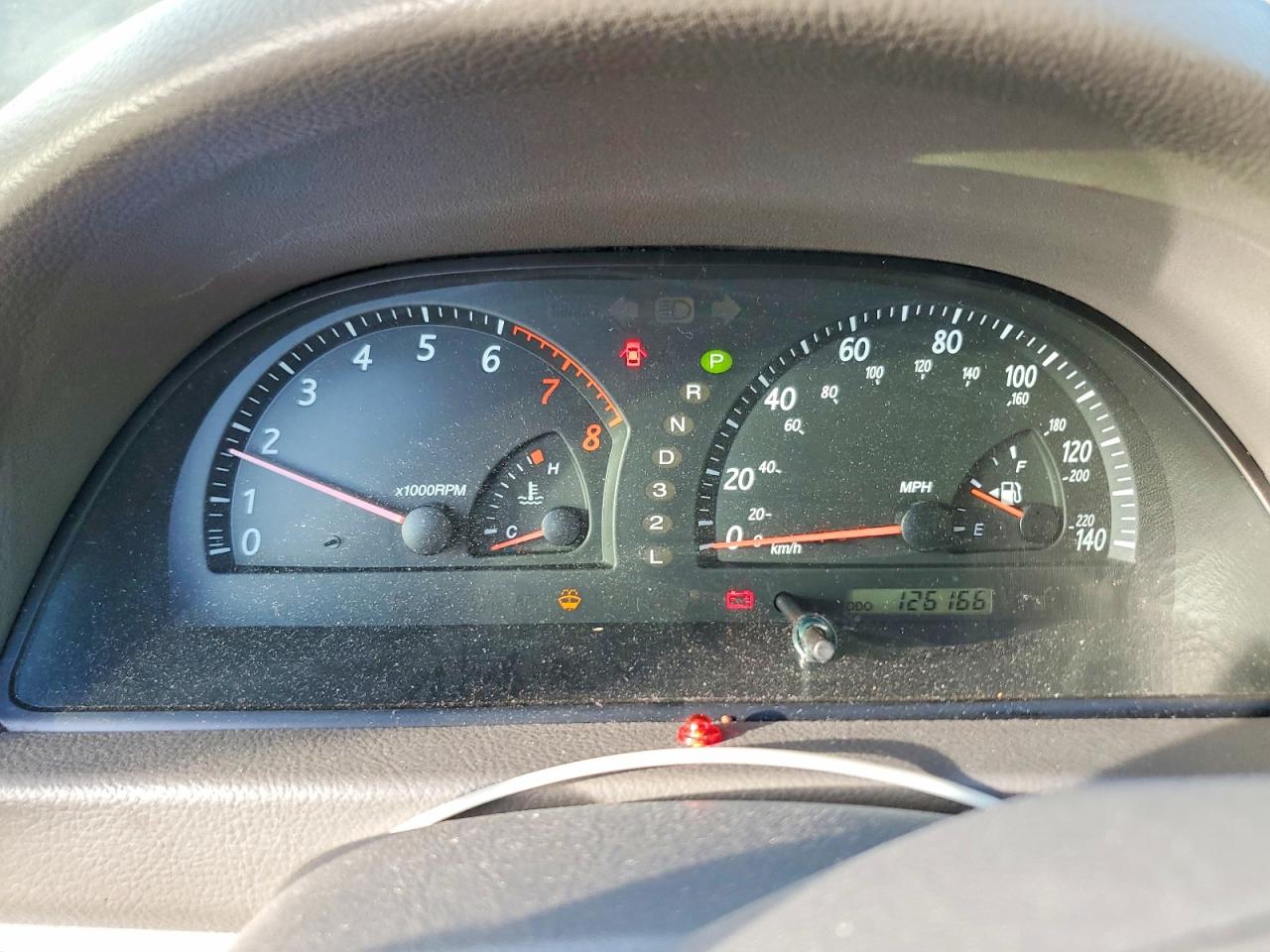 2003 TOYOTA CAMRY LE photo 9