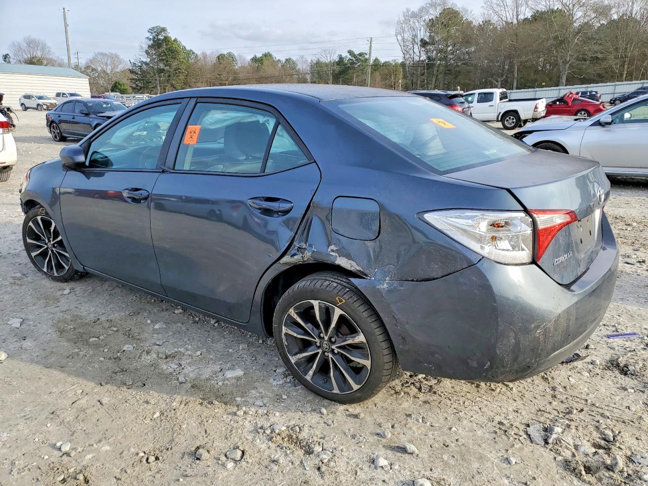 2014 TOYOTA COROLLA L photo 4