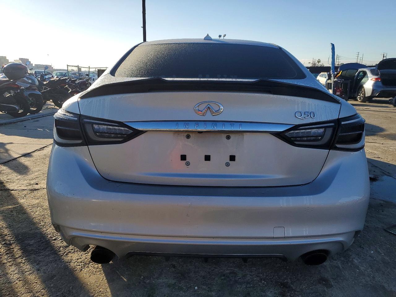 2018 INFINITI Q50 LUXE photo 16