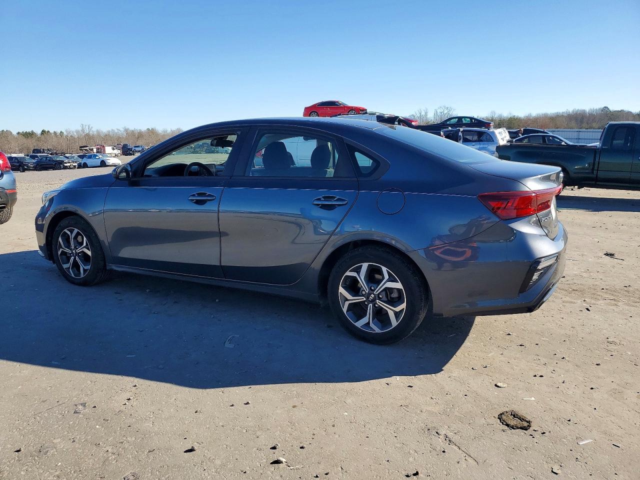 2020 KIA FORTE LXS photo 2