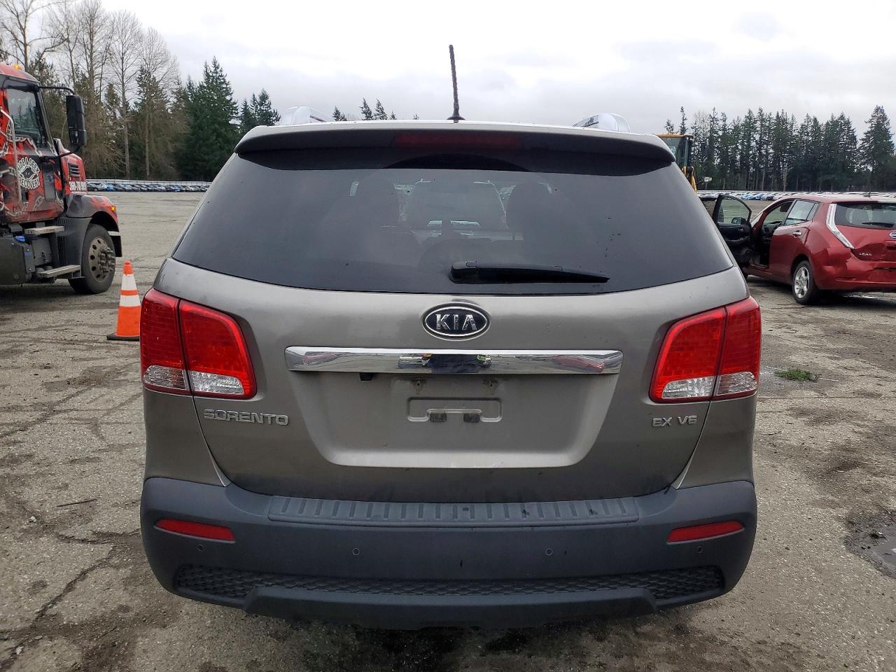 2011 KIA SORENTO EX photo 6