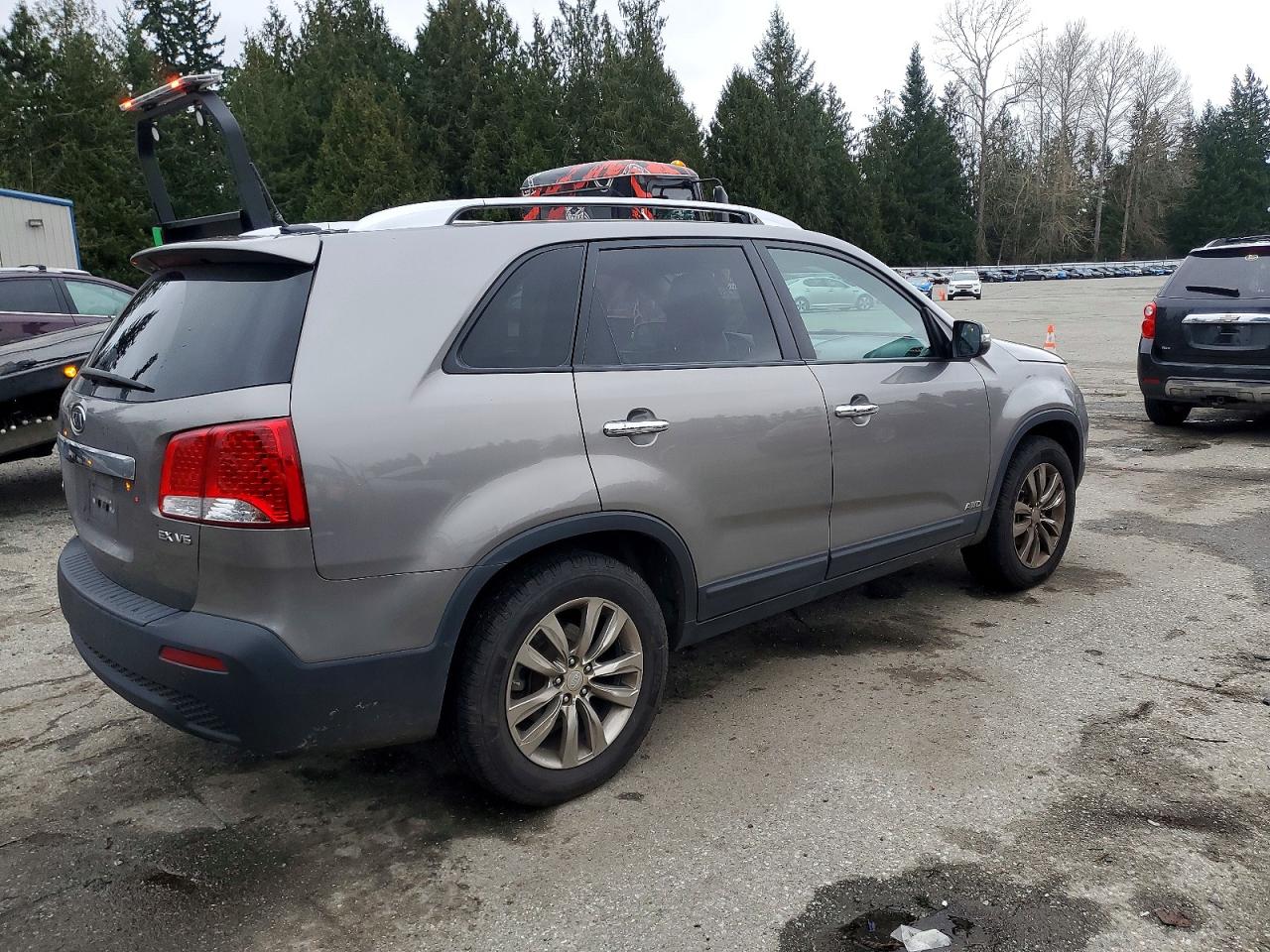 2011 KIA SORENTO EX photo 3