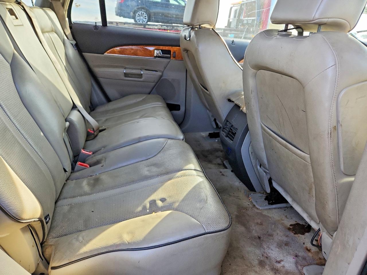 2011 LINCOLN MKX photo 11