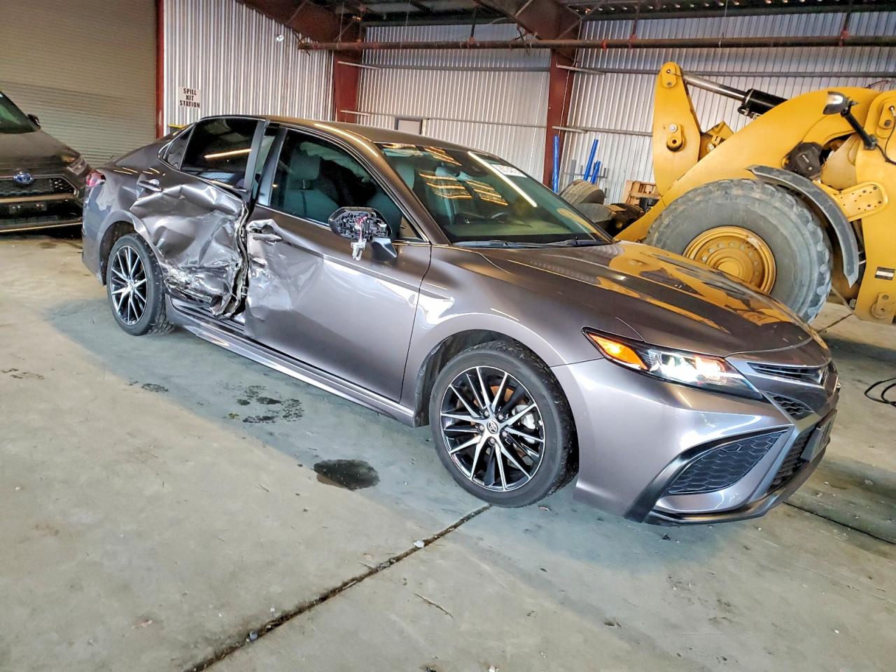 2022 TOYOTA CAMRY SE photo 4