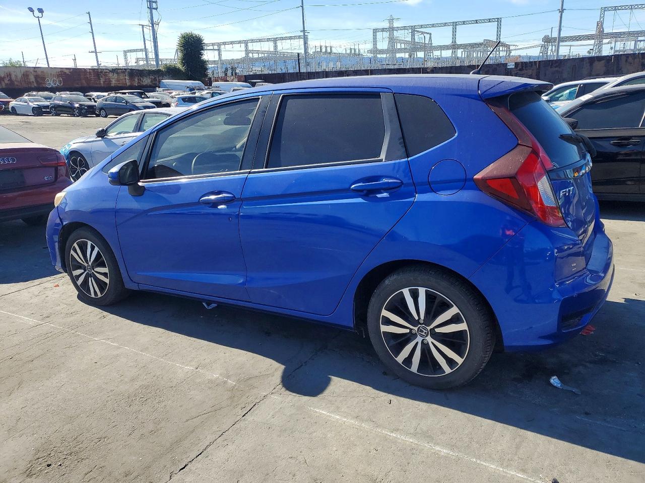 2019 HONDA FIT LX photo 2