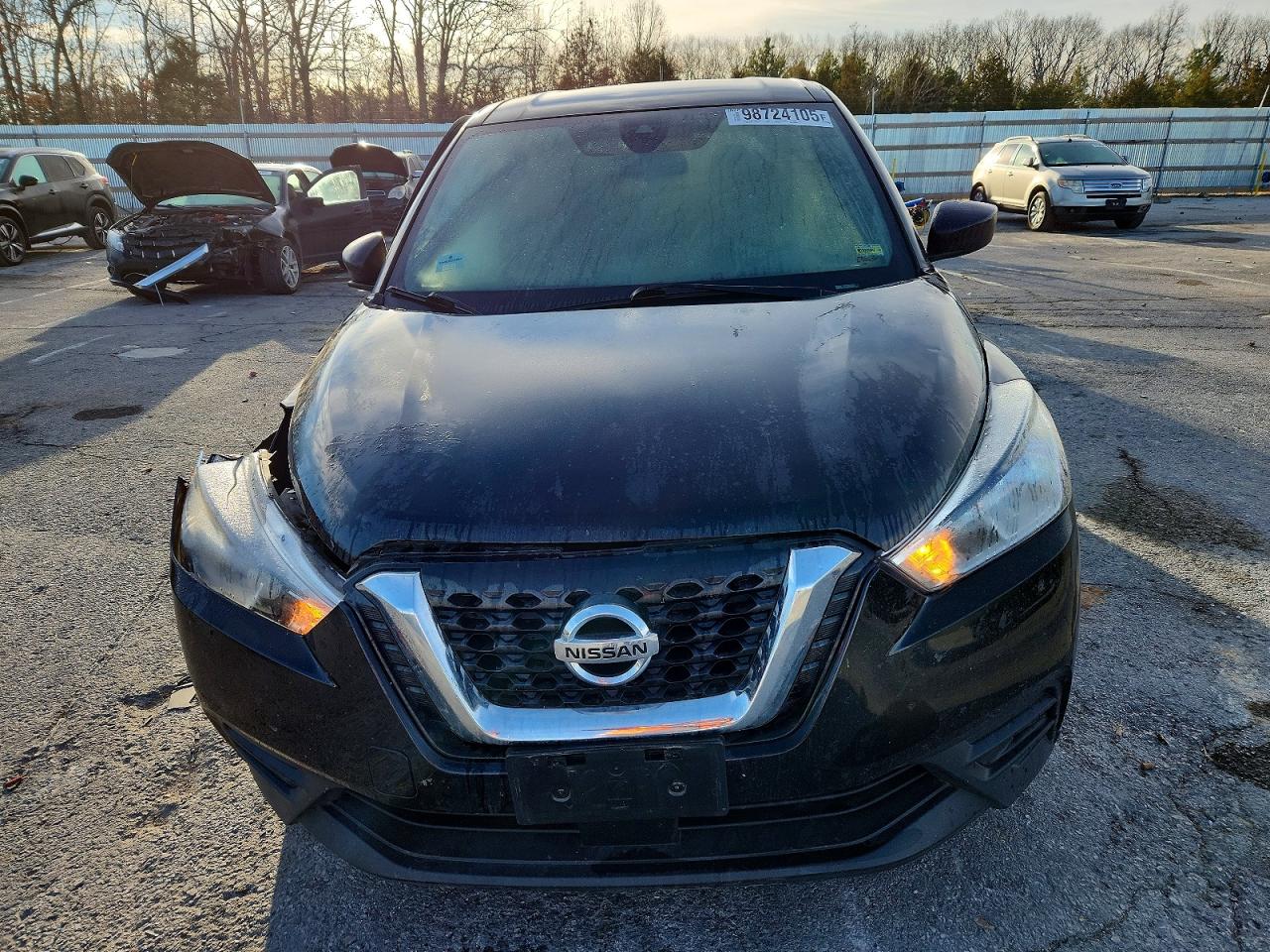 2020 NISSAN KICKS S photo 5