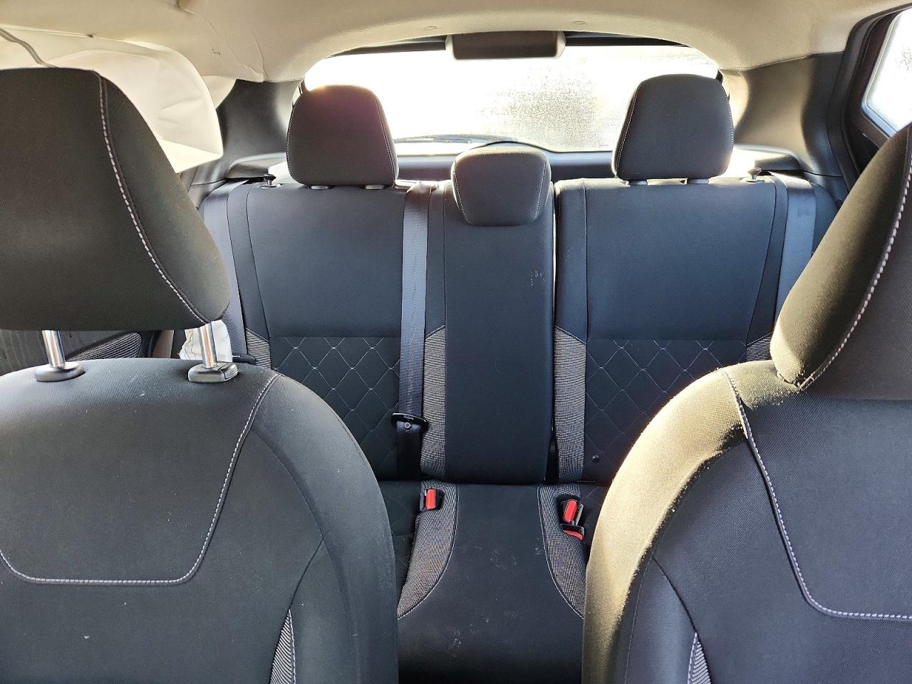 2020 NISSAN KICKS S photo 10