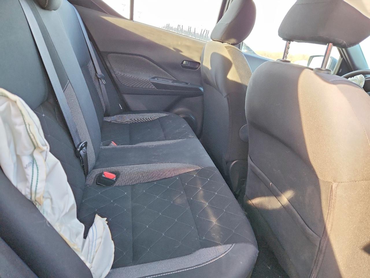 2020 NISSAN KICKS S photo 11