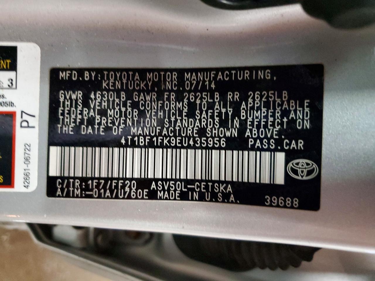 2014 TOYOTA CAMRY L photo 12
