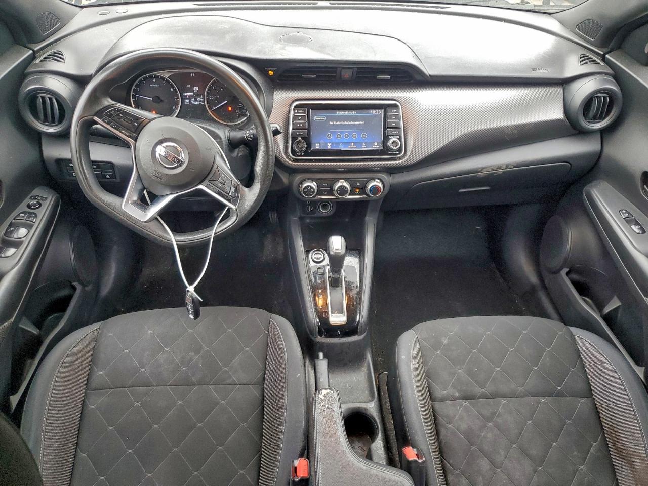 2020 NISSAN KICKS S photo 8
