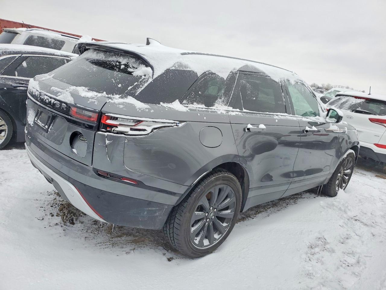 2018 LAND ROVER RANGE ROVER VELAR R-DYNAMIC SE photo 3